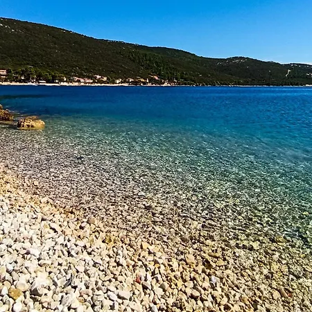 And By The Sea Martinscica, Cres - 23980 Гостевой дом Мартиншчица