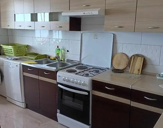 And By The Sea Martinscica, Cres - 23980 Гостевой дом Мартиншчица