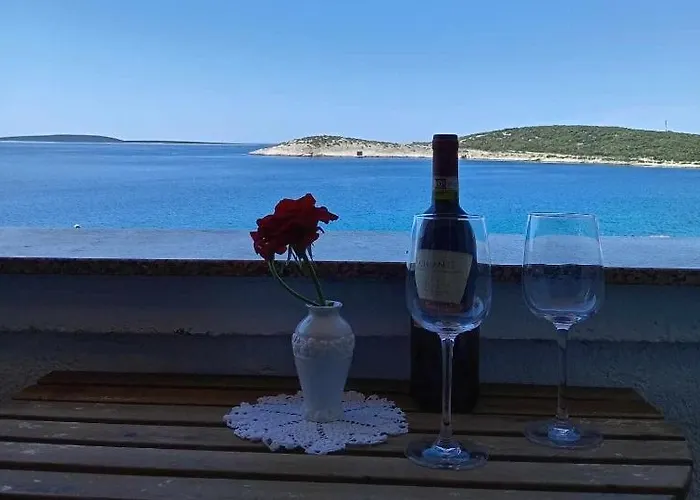 Гостевой дом And By The Sea Martinscica, Cres - 23980
